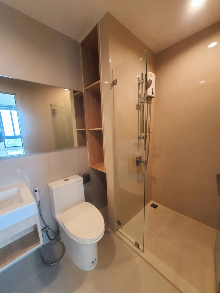 Condo for rent Nue Noble Srinakarin-Lasalle, complete with appliances, just bring your bags and move in.