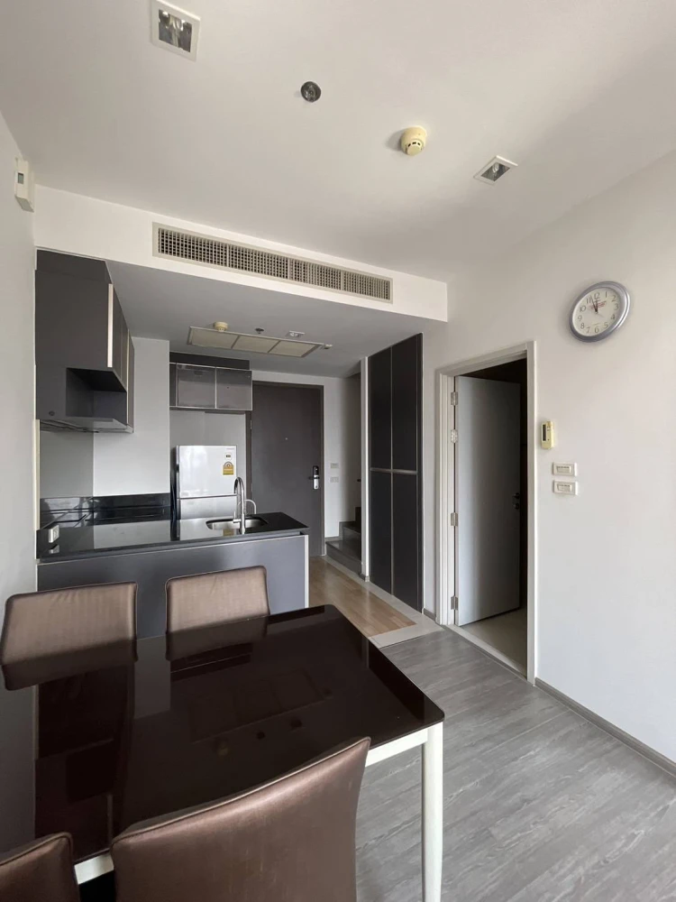 ให้เช่า คอนโด Nye by Sansiri ห้อง Duplex ชั้น 25 ได้วิวสูง เฟอร์ เครื่องใช้ไฟฟ้าครบ จองด่วน