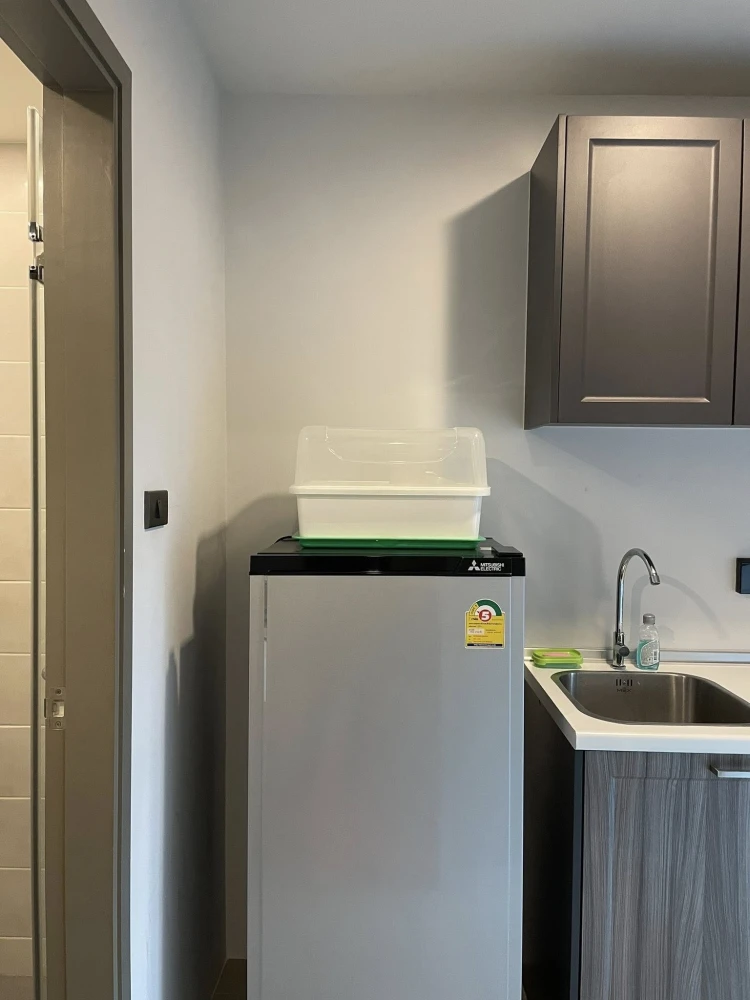 For rent: Premio Quinto condo. Nice, well-partitioned unit with built-in furniture. Ready to move in today! Don't miss out!