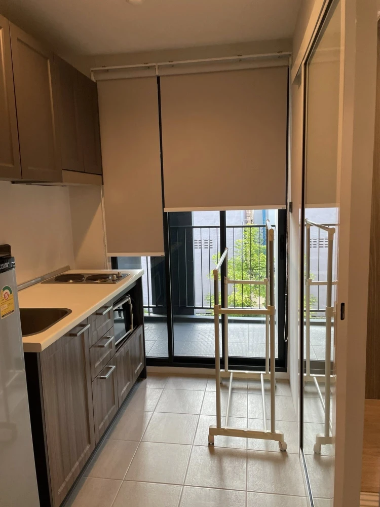 For rent: Premio Quinto condo. Nice, well-partitioned unit with built-in furniture. Ready to move in today! Don't miss out!