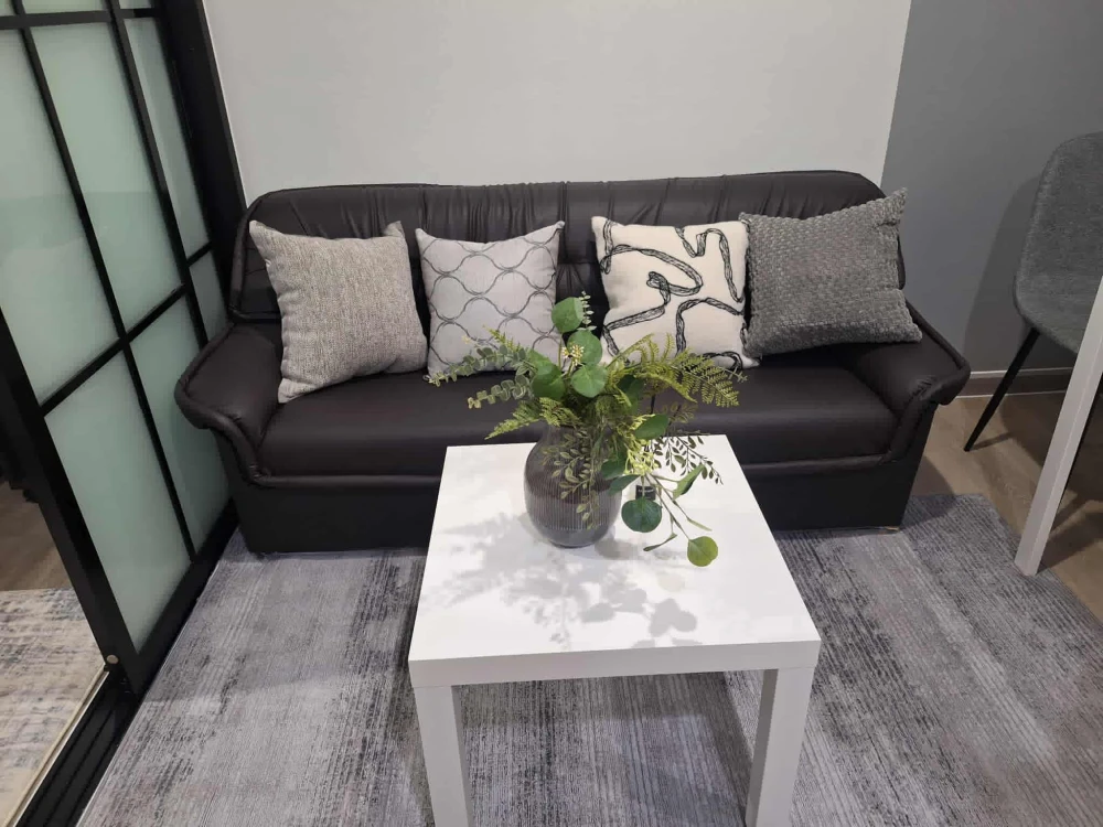 Condo for rent: Reach Condo, Phaholyothin 52. Fully furnished and ready to move in. Complete amenities. Book now, don't wait!