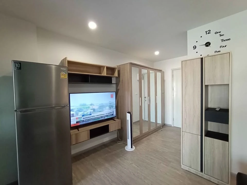 Condo for rent, REACH Phaholyothin 52. Clearly partitioned rooms, fully furnished. Book now, don't wait!