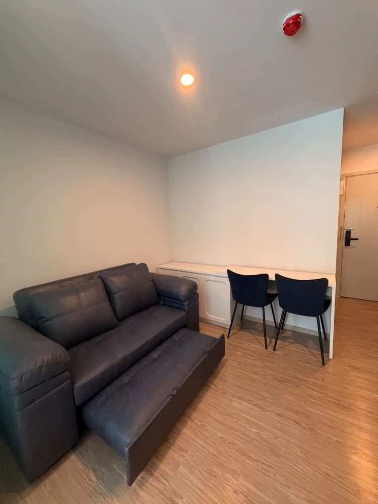 Condo for rent, Regent Home Bangna, ready to move in, 21st floor with high floor view, complete amenities. Book now, don't miss out!