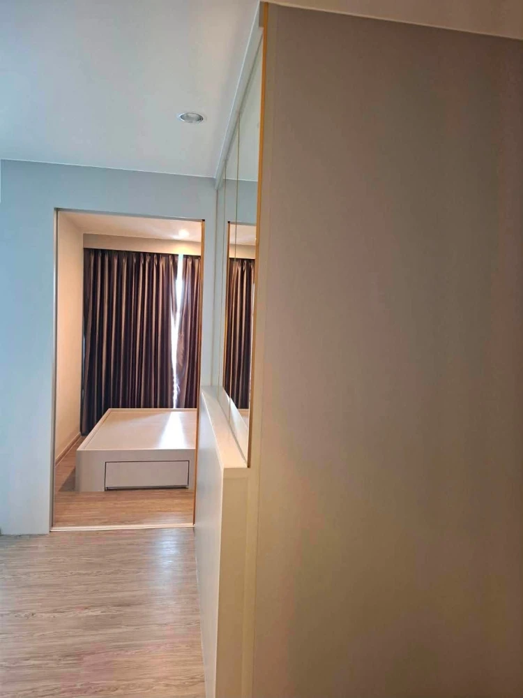 For rent: Regent Home Bangna condo, 26th floor, river view. Ready to move in. Special price available. Book now!