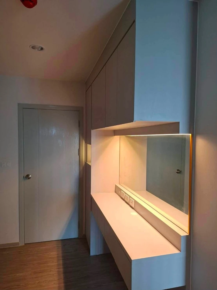 For rent: Regent Home Bangna condo, 26th floor, river view. Ready to move in. Special price available. Book now!