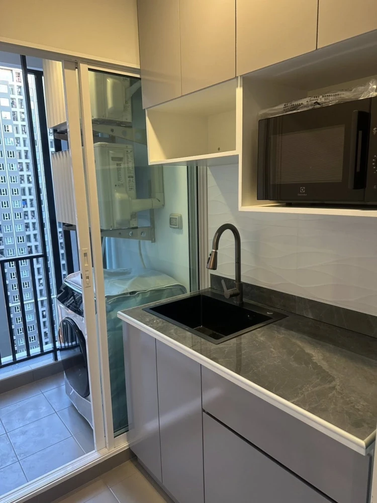 Condo for rent, Regent Home Bangna, ready to move in, fully furnished, great price. Book now before you miss out!