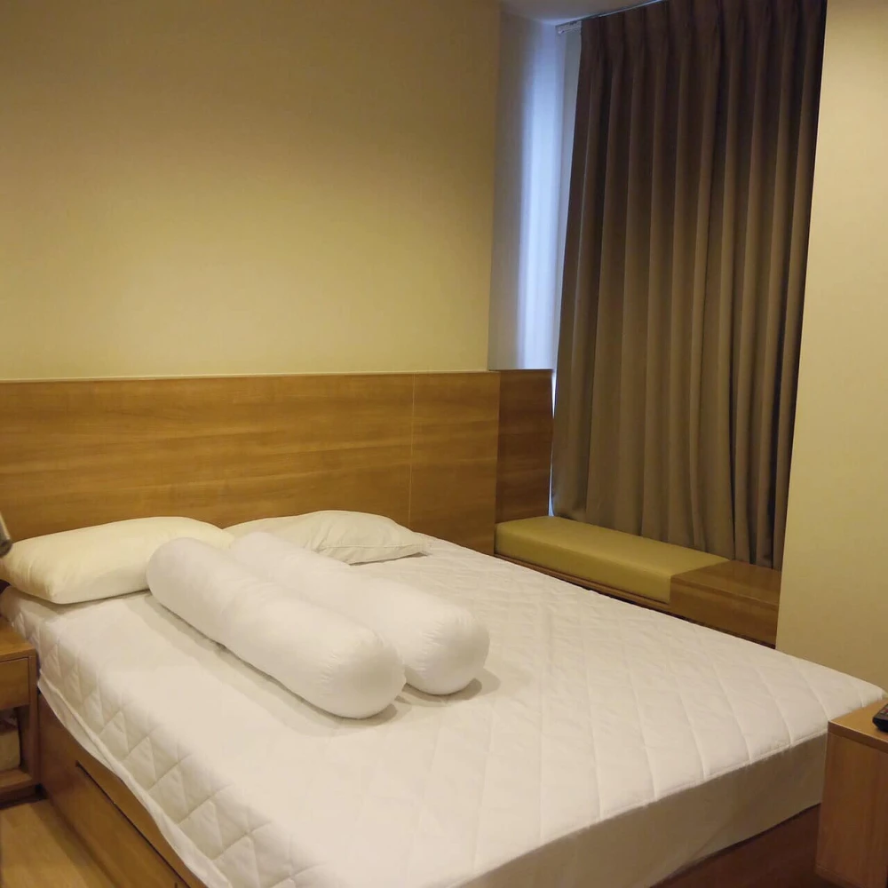 Condo for rent, Rhythm Sathorn, city view room with full facilities, book now.
