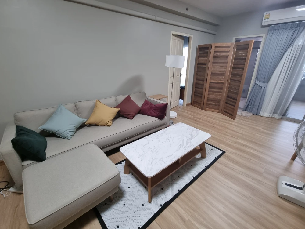 Condo for rent Supalai Park Ekkamai-Thonglor, spacious room, ready to move in, fully furnished + electrical appliances, book now before you miss out++