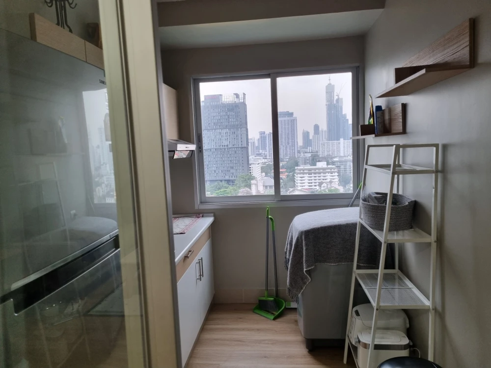 Condo for rent Supalai Park Ekkamai-Thonglor, spacious room, ready to move in, fully furnished + electrical appliances, book now before you miss out++