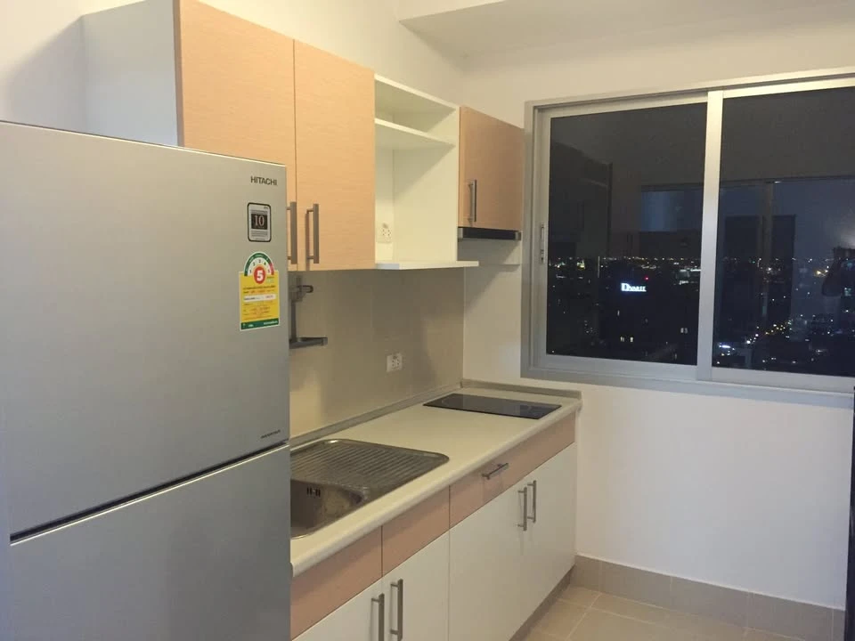 Condo for rent: Supalai Park Ekkamai Thonglor. Large, comfortable room with plenty of space. Everything you need is here. Come reserve now. Don't dela