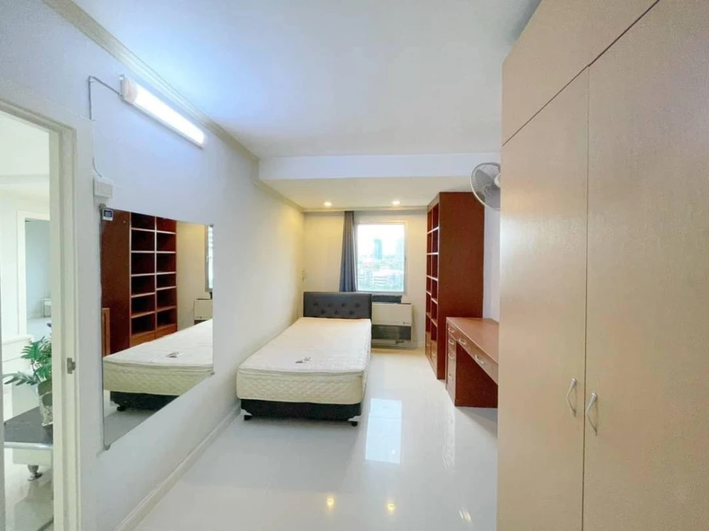 Condo for rent SV city Rama 3, large room, comfortable, comes with usable space, come and reserve it now, don't miss the opportunity.