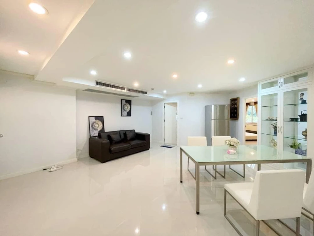 Condo for rent SV city Rama 3, large room, comfortable, comes with usable space, come and reserve it now, don't miss the opportunity.