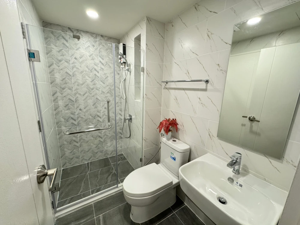 Condo for rent: The Coopers Sukhumvit 64, room with good view, not blocked, with furniture and appliances, ready to move in with bags