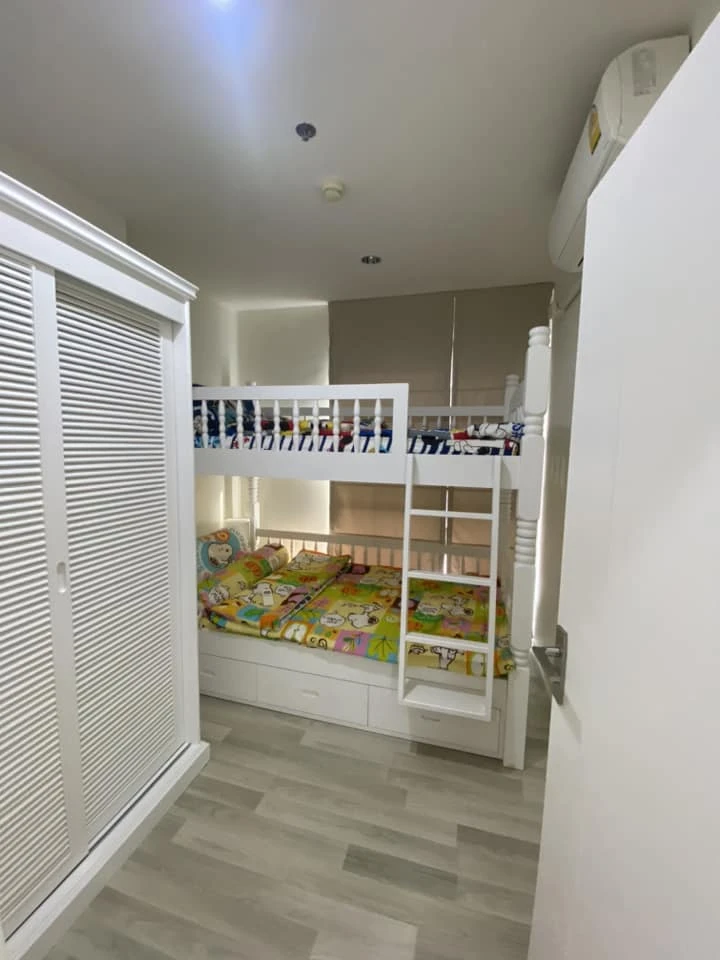 Condo for rent: The Key Sathorn-Charoen Rat, ready to move in, furnished, just come and move in.