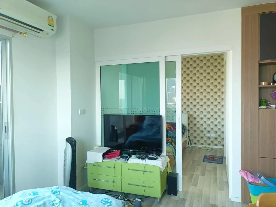 Condo for rent: The Key Chaengwattana, Building B, 9th floor, corner room, swimming pool view, great price, hurry and reserve now!