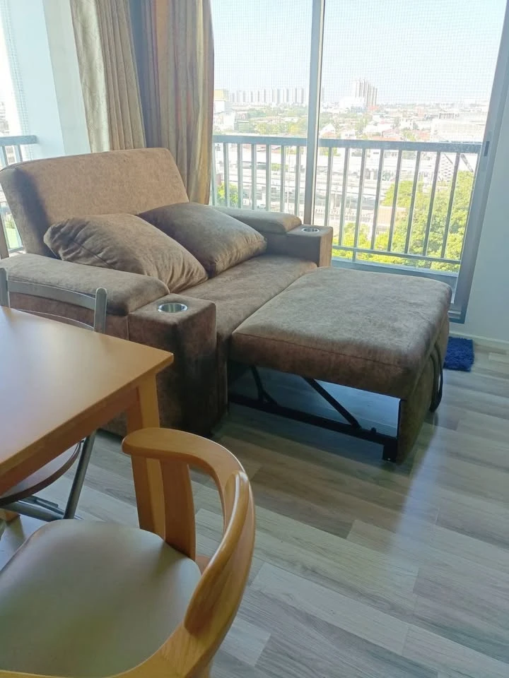 Condo for rent: The Key Chaengwattana, Building B, 9th floor, corner room, swimming pool view, great price, hurry and reserve now!