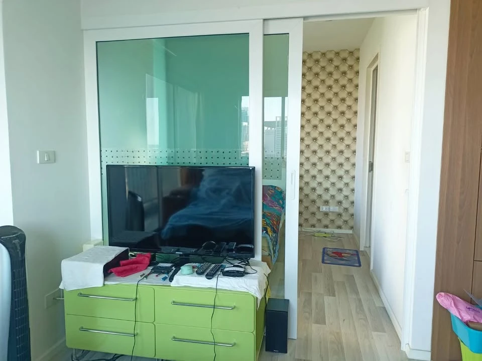 Condo for rent: The Key Chaengwattana, Building B, 9th floor, corner room, swimming pool view, great price, hurry and reserve now!