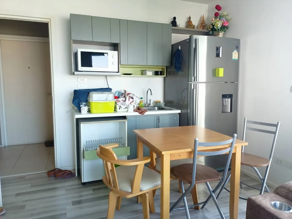 Condo for rent: The Key Chaengwattana, Building B, 9th floor, corner room, swimming pool view, great price, hurry and reserve now!
