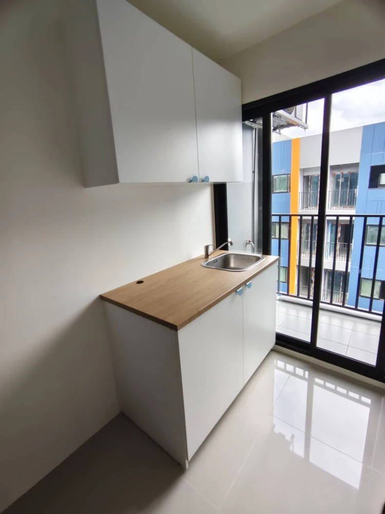 Condo for rent at The Origin Bangkae. Ready to move in, fully furnished. Book now, don't miss out!