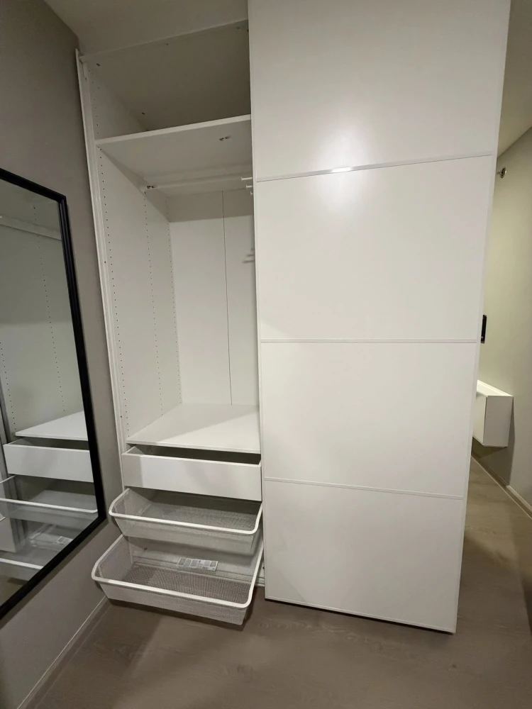 For rent: The Origin Sukhumvit-Praksa condo. Ready to move in, high-quality built-in furniture, excellent value. You won't want to miss this!