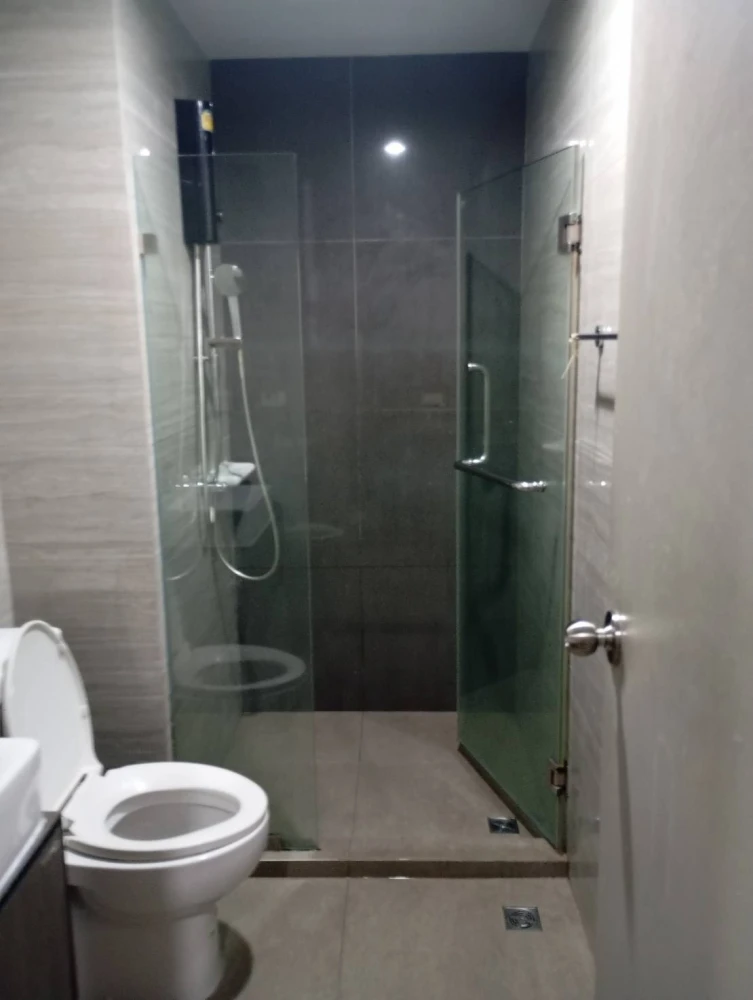 Condo for rent: The Parkland Charan-Pinklao. Comfortable room, spacious, comfortable, furnished + appliances included. Reserve now!