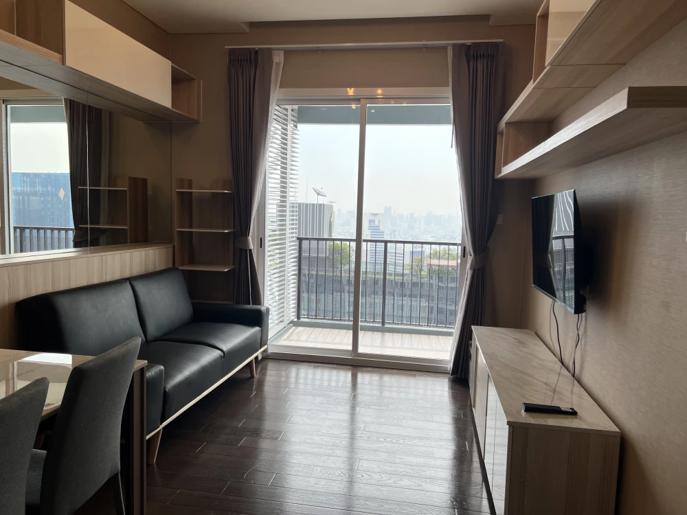 Condo for rent: The Saint Residences, ready to move in, spacious and comfortable, just bring your bag++