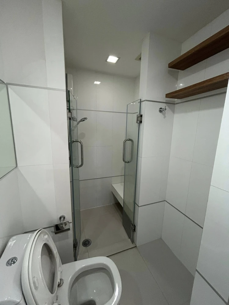 Condo for rent, Thru Thonglor, high floor, ready to move in, fully furnished, reserve now, don't miss out!