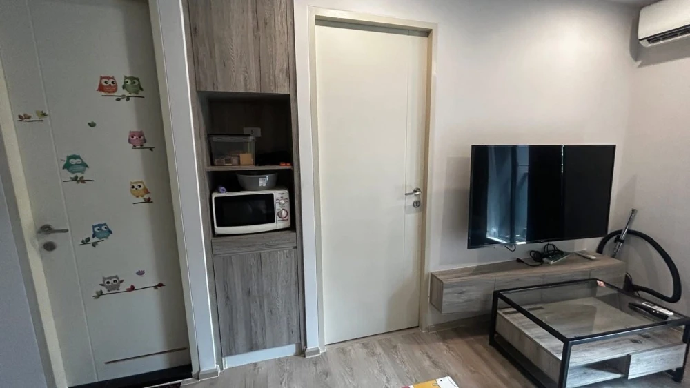 Condo for rent at Zelle Rattanathibet. Ready to move in, fully furnished. Just bring your bags and move in. Reserve now before it's too late!!