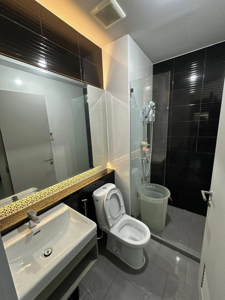Condo for rent Zelle Salaya, well-separated rooms, affordable price, complete in one place, I must say you can't miss it.