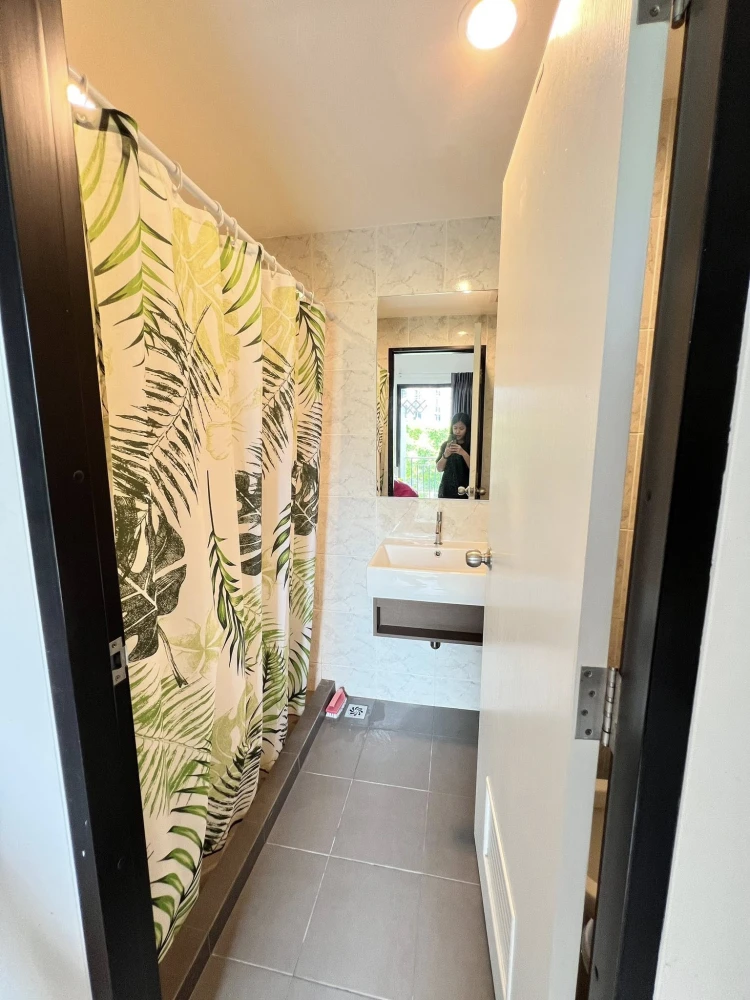 Condo for rent, Grene Don Mueang, Songprapa, well-separated rooms, great price, everything here, hurry and book now.