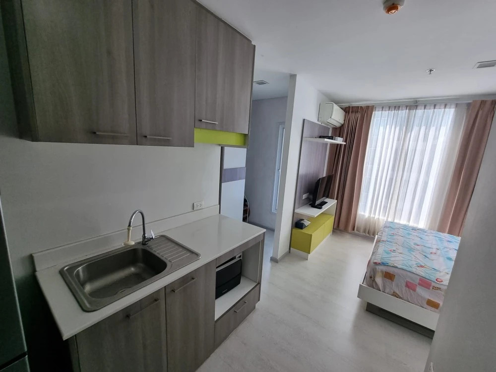 Condo for rent, Grene Chaengwattana, studio room, high floor, fully furnished, ready to book.