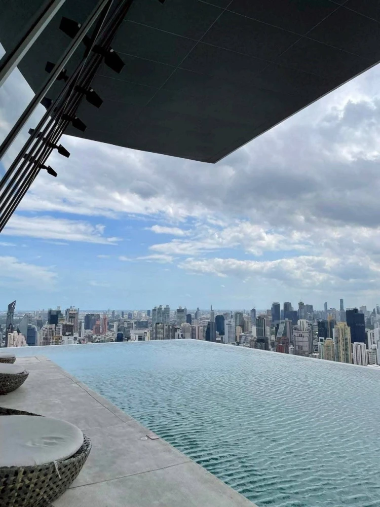 For rent!! Condo Cloud Thonglor-Phetchaburi, a condo in the heart of Bangkok, convenient transportation, ready to move in, don't miss it!!