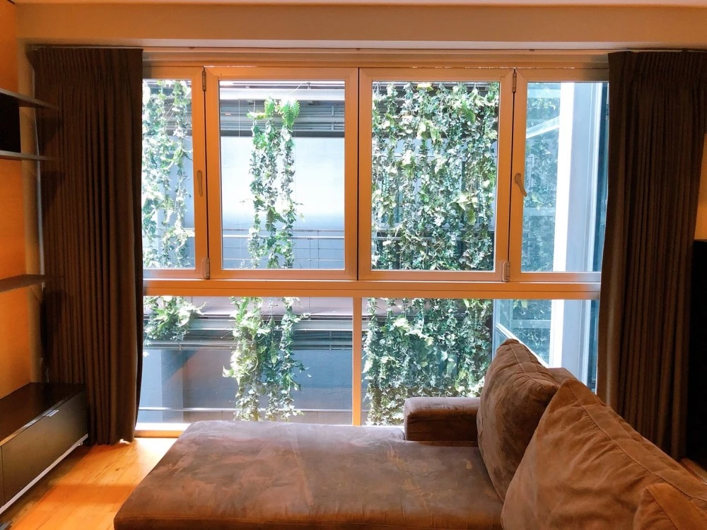 For rent!! Condo Quad Silom, size 68 sq.m., 6th floor, fully furnished, ready to move in, good price, don't miss it!!
