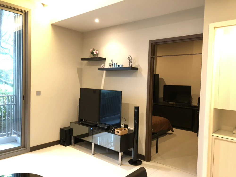 Condo for rent, Quattro by Sansiri, 1 bedroom, 1 bathroom, large room, comfortable, fully furnished, lots of space
