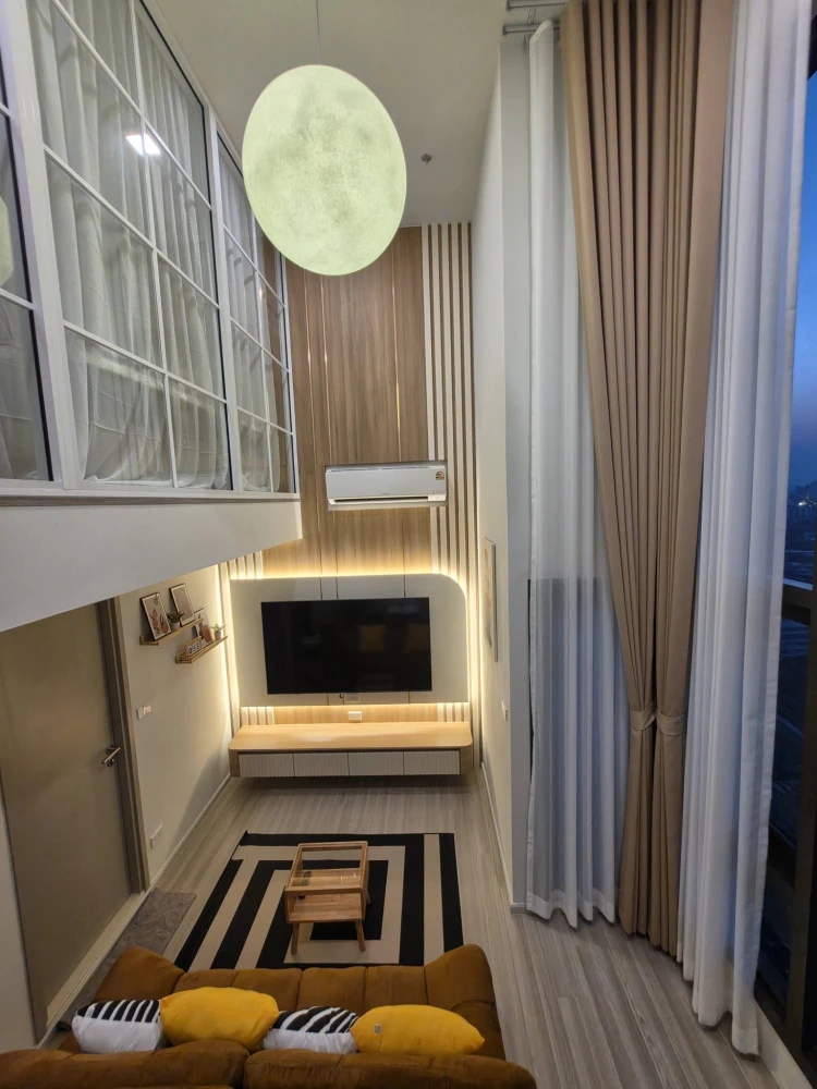 Condo for rent, Quintara My'Den Pho Nimit. Beautifully decorated unit with high-quality built-in furniture. Amazing price! Don't miss out!