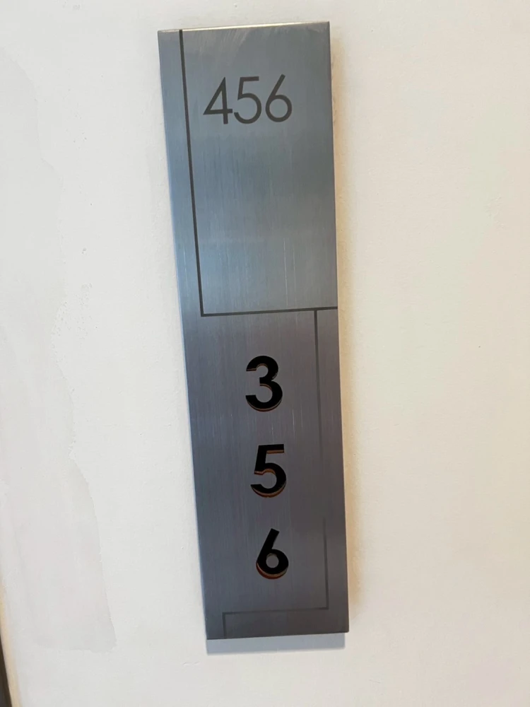 For rent!! Quinn Ratchada 17 Condo, 32nd floor, beautiful room, fully furnished, ready to move in. Reserve now! Don't miss out!!