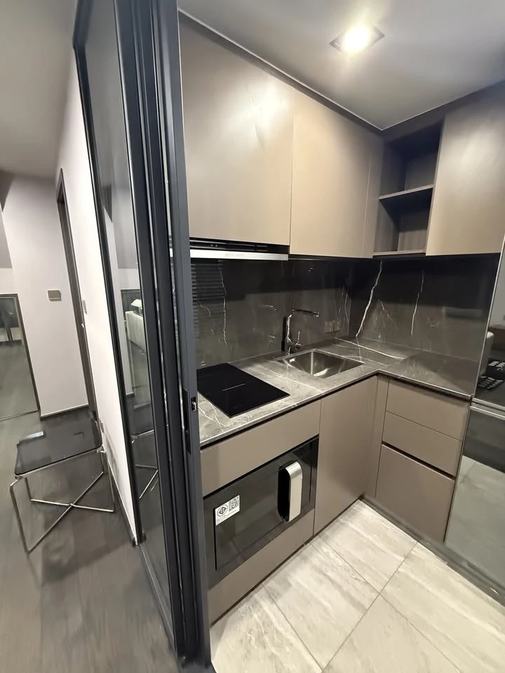 Condo for rent, Conner Ratchawithi, fully furnished room, ready to move in, complete in one place, just come and move in, don't miss out.