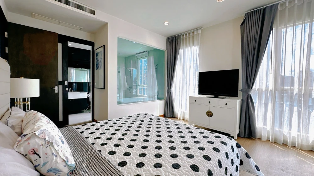 For rent!! Condo Condo The Address Chidlom, 19th floor, Building B, room decorated in a simple, luxurious style, good price, ready to move in, hurry a