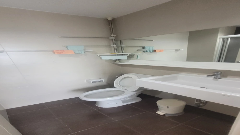 For rent!! Condo Condo The Aspire Rama 4, 26th floor, Building B, elegantly decorated room, good price, ready to move in, hurry and reserve now!!