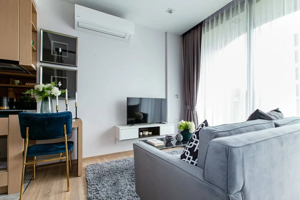 Condo for rent, Kawa House On Nut 77, beautiful room, good location, close to the train, convenient to travel, hurry up and book now!
