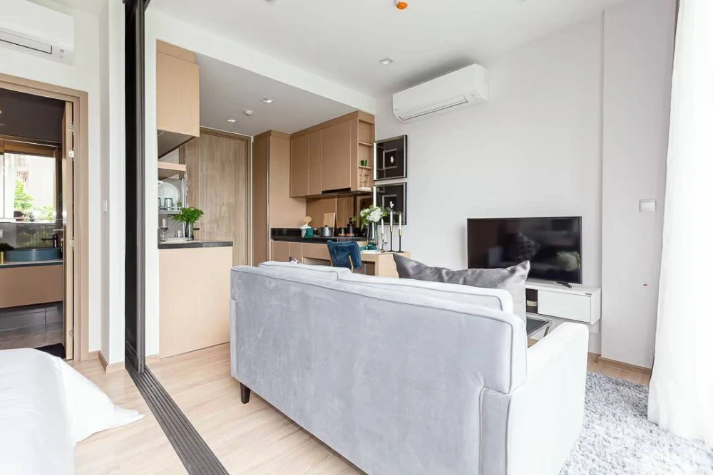Condo for rent, Kawa House On Nut 77, beautiful room, good location, close to the train, convenient to travel, hurry up and book now!