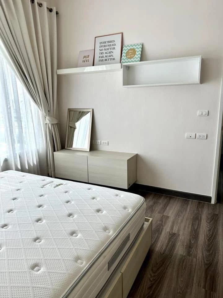 For rent!! Condo Q Asoke, 22nd floor, fully furnished, move in immediately. Book now, don't miss out!!