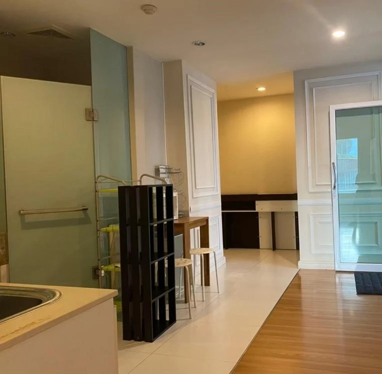 For rent!! Condo Chamchuri Square Residence, 6th floor, condo in the heart of the city, next to Samyan MRT, book now!!