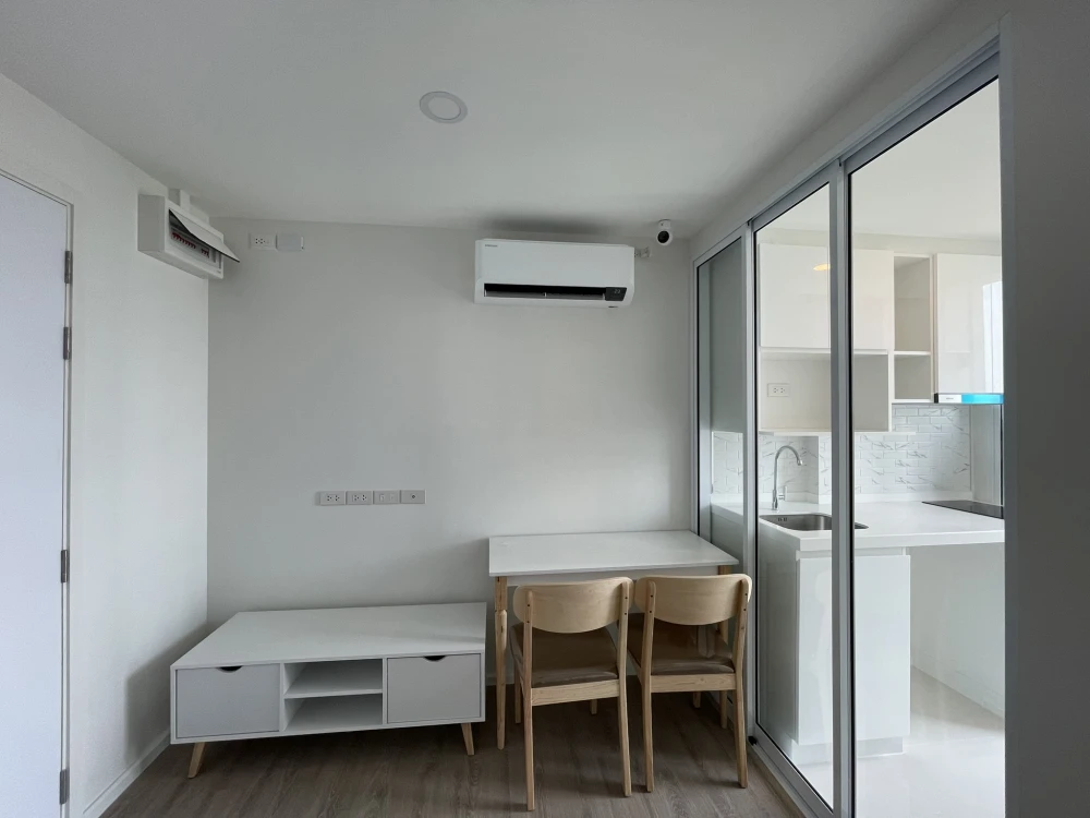 Condo for rent, Chateau In Town Ratchayothin. Ready to move in, fully furnished with appliances. Book yours today! Don't miss out!
