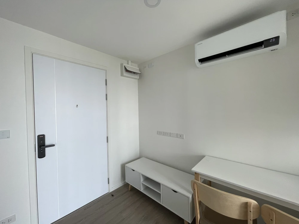 Condo for rent, Chateau In Town Ratchayothin. Ready to move in, fully furnished with appliances. Book yours today! Don't miss out!
