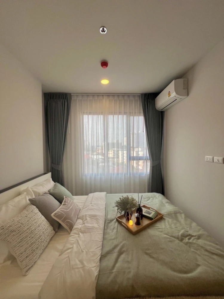 Condo for rent, Chewathai Pinklao, furnished room, ready to move in, complete with furniture and electrical appliances. If you don't reserve, you'll r