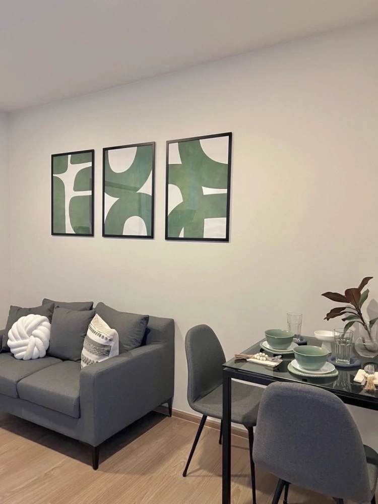 Condo for rent, Chewathai Pinklao, furnished room, ready to move in, complete with furniture and electrical appliances. If you don't reserve, you'll r