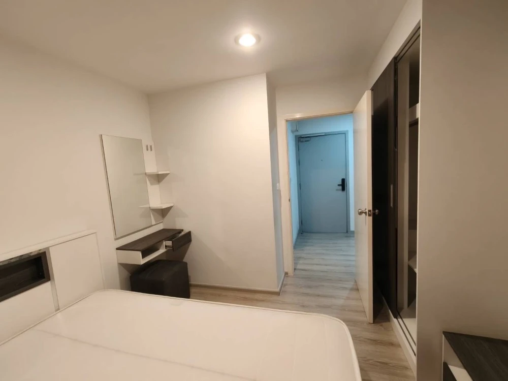 For rent!! Condo Chewathai Phetkasem 27, 12th floor, fully furnished, ready to move in, good price, don't miss it!!