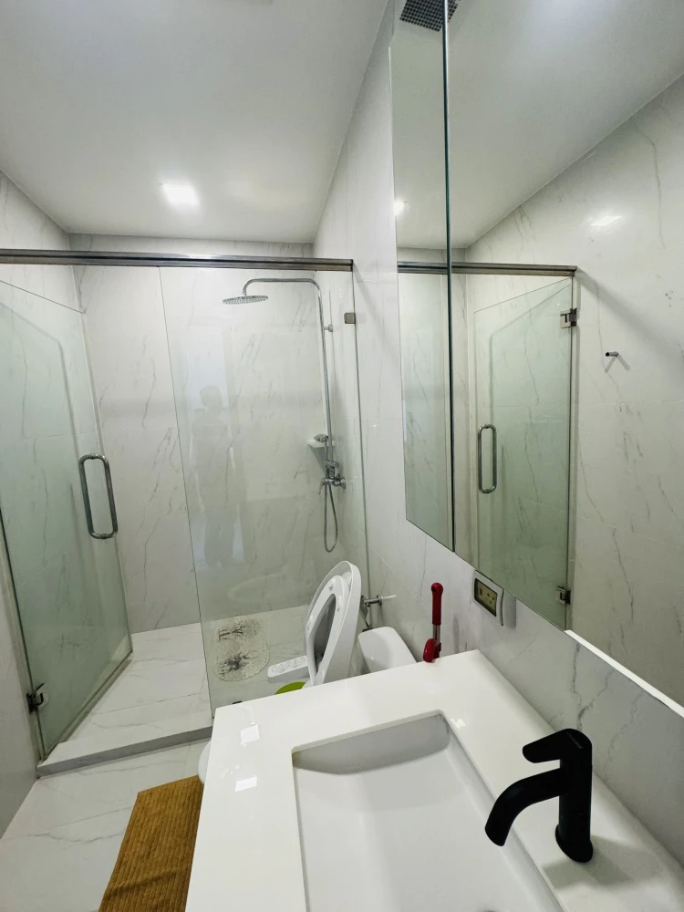 Condo for rent, Chewathai Residence Asoke, duplex room, east facing direction, super cool, miss it and you'll lose it.