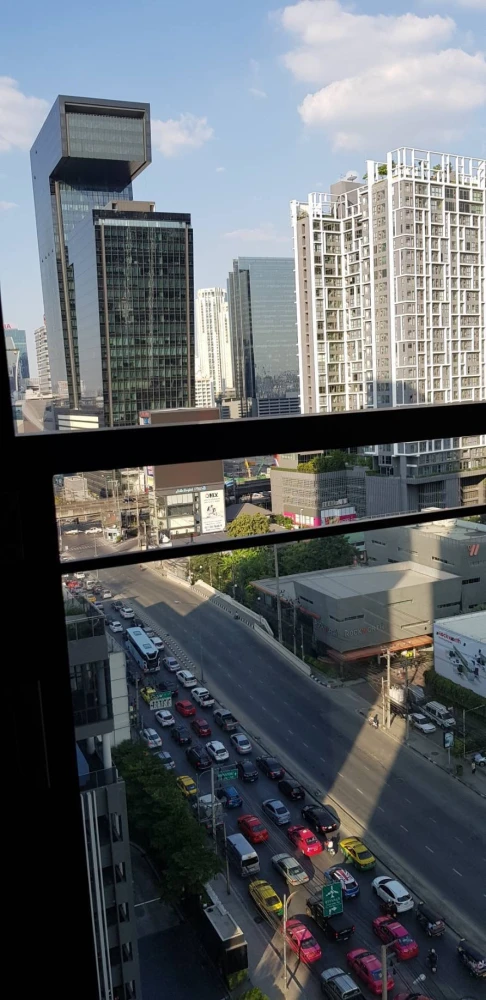 For rent!! Condo Chewathai Residence Asoke, beautiful room, 12th floor, North direction, fully furnished, ready to move in, don't miss it!!